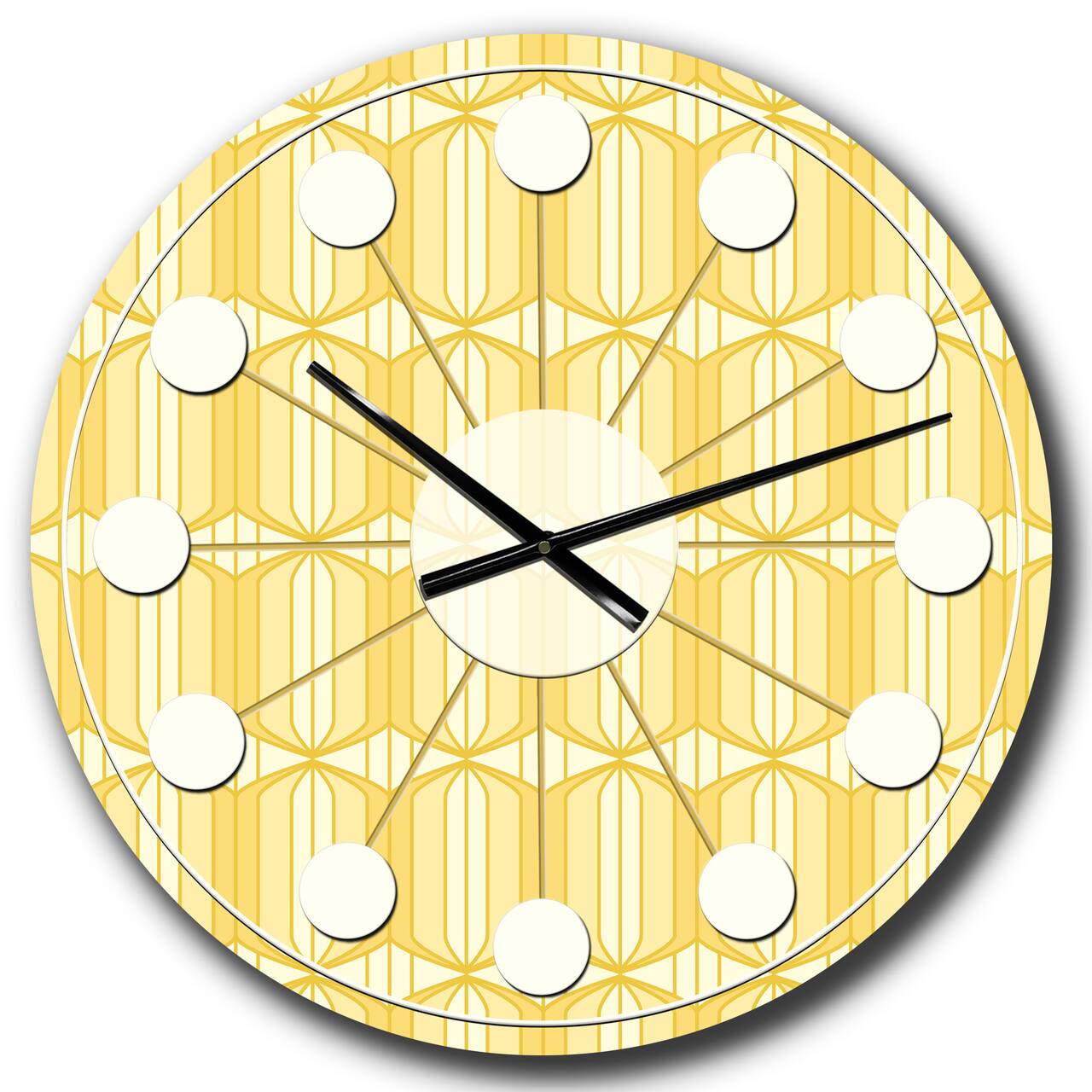 Designart 'Retro Ornamental Design Iii Mid-Century Modern Wall Clock